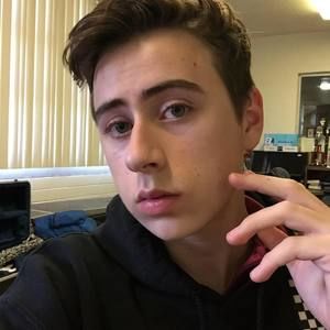 Meet your Posher, Gage