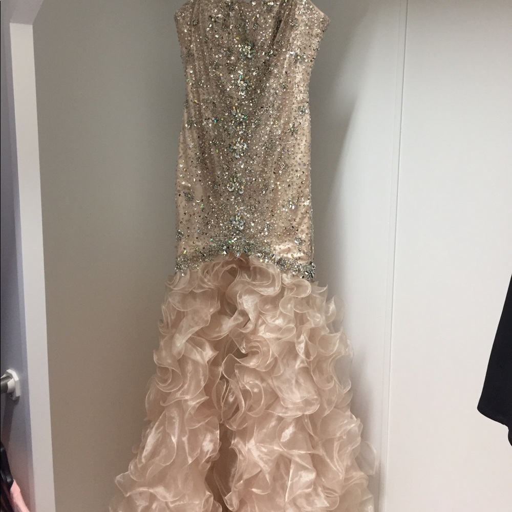 Sold***Terani Couture prom gown