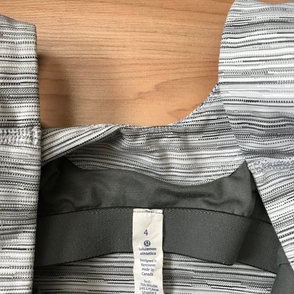 Lululemon Scoop Back Tank - Picture 7 of 7