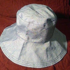 Vera Bradley sun hat