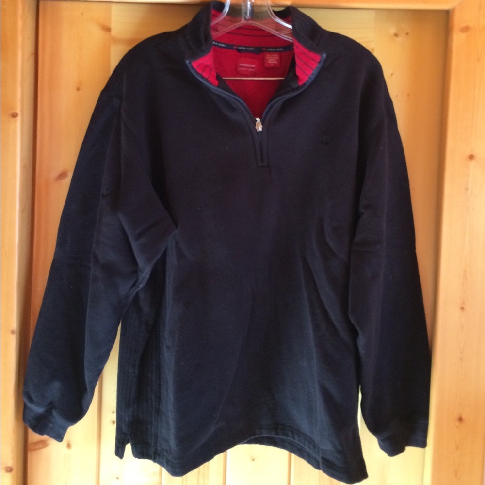 Men’s 1/4 zip sweatshirt blk with red trim