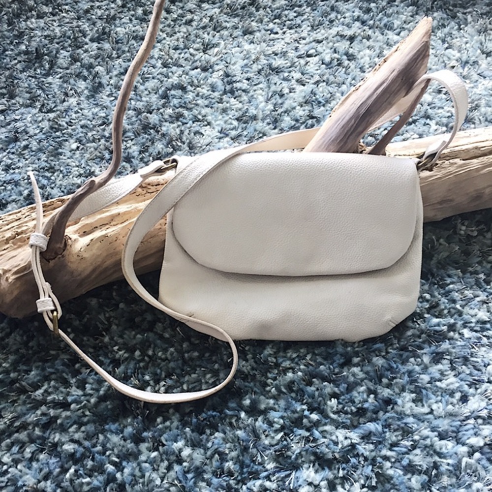 White purse