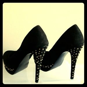 Gorgeous Black Suede Heels