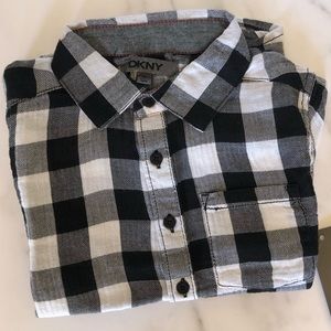 NWT Plaid Short Sleeve Button Up BOY’S SIZE 5