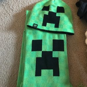 Minecraft scarf and hat