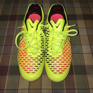 Nike Magista Indoor Soccer/Tennis Shoes