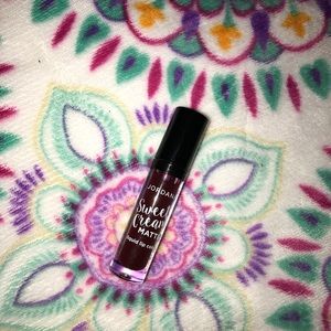Jordana sweet cream matte liquid lip color
