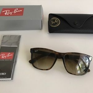 Ray-Ban Sunglasses