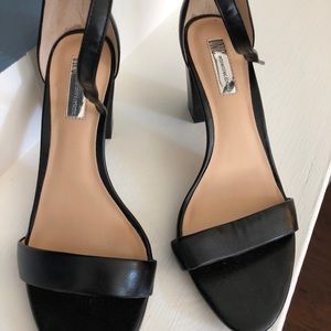 Kivas Black heels dress sandals