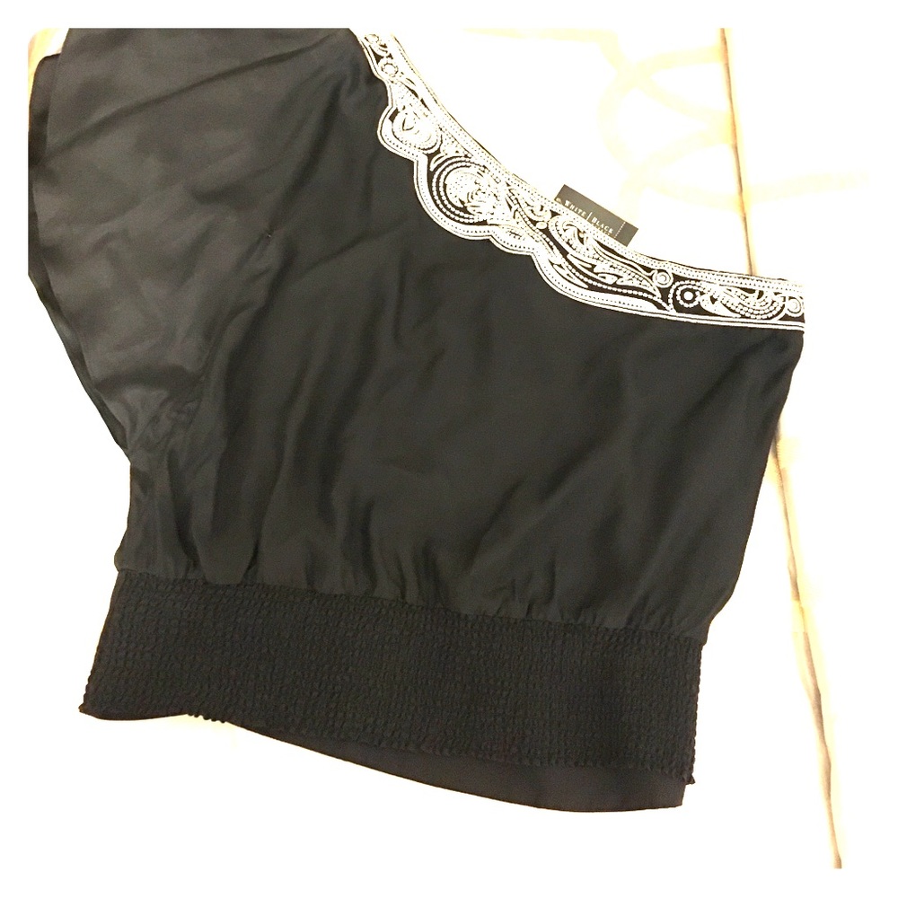 One sleeve silk blouse