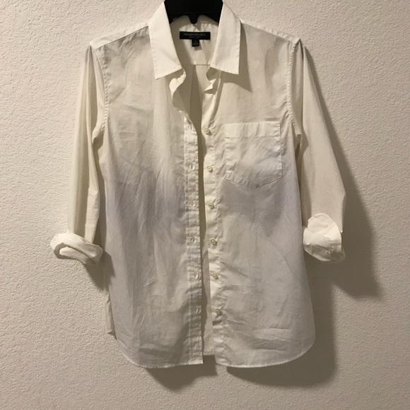 Banana Republic Crisp White shirt - Picture 2 of 2