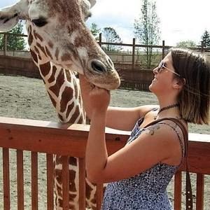 Meet your Posher, Bethany