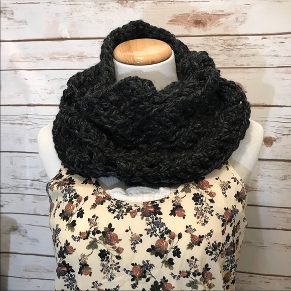Handmade Crocheted Dark Grey Cowl Scarf - Picture 1 of 8