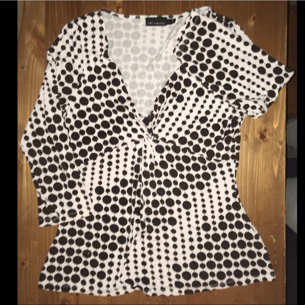 Three quarter sleeve tunic top