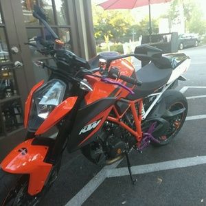 Meet your Posher, Juan