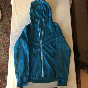 Sierra Designs wind breaker