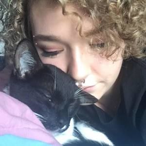 Meet your Posher, Robyn