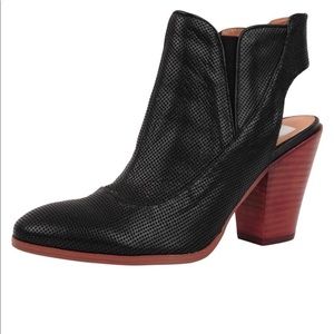 Dolce Vita Hartley Cutout Booties