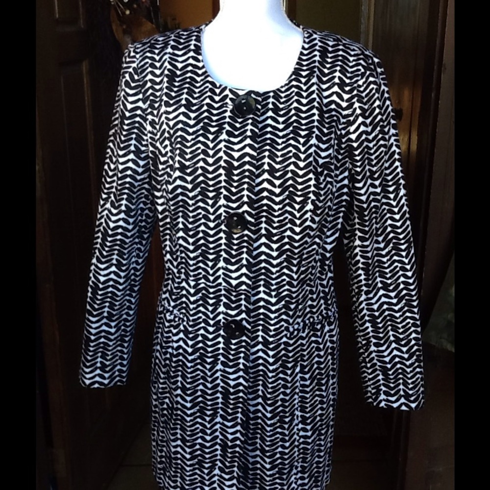 NWOT Beautiful lined jacket