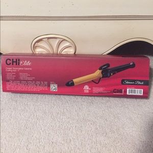 BRAND NEW - Chi Elite 1" Curling Iron