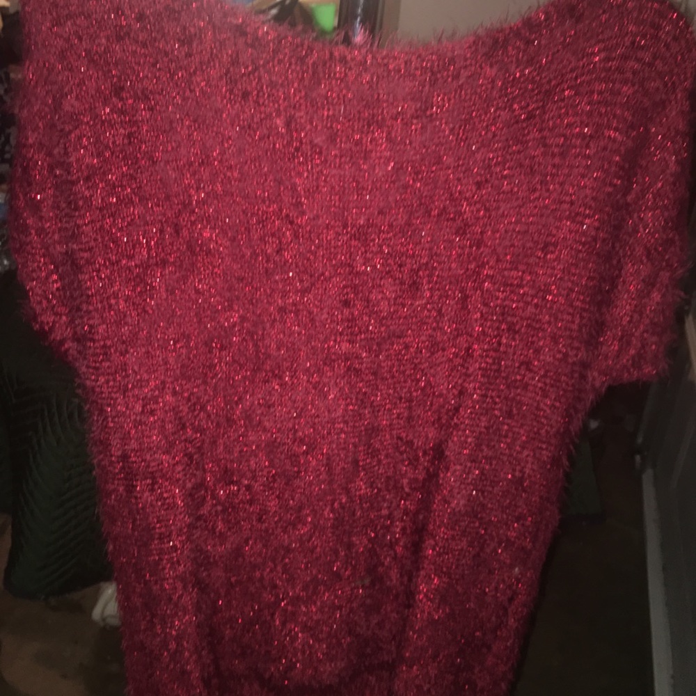 Designer Top - Picture 2 of 2