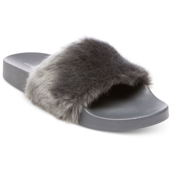 Steve Madden Shoes - Steve Madden Softey