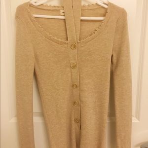 Almost new cream knitwear