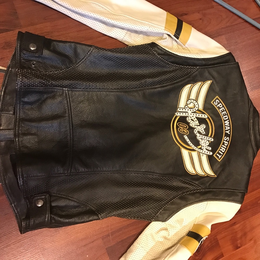Women's Harley Davidson Leather Jacket - Picture 7 of 7