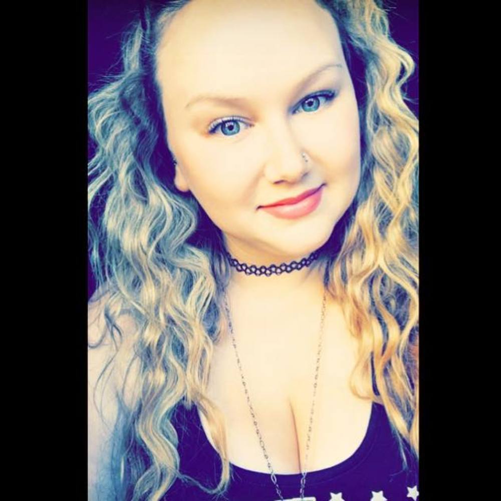 Meet your Posher, Dani