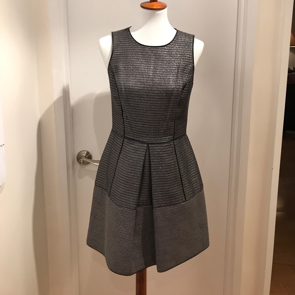 🚫SOLD🚫 Cynthia Steffe - Size 6