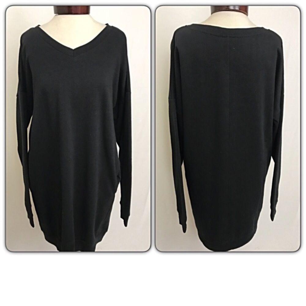 Extra Long V-Neck Tunic Sweatshirt Black SML - Picture 2 of 8