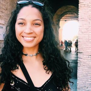 Meet your Posher, Onya