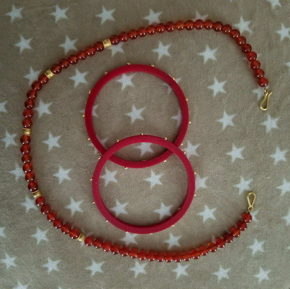 22k red bangle and necklace set