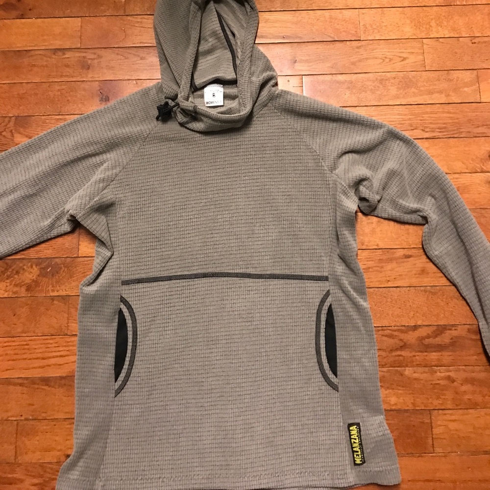 Gray Melanzana Microhood