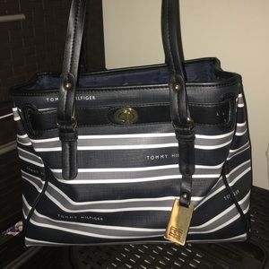 Tommy Hilfiger Purse