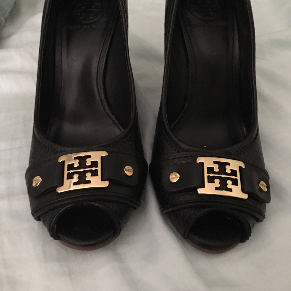 Tory Burch black wedge peep toe heel 7
