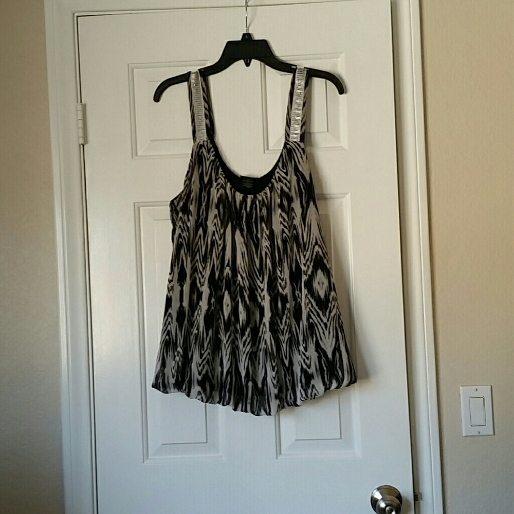 Black and white tank top