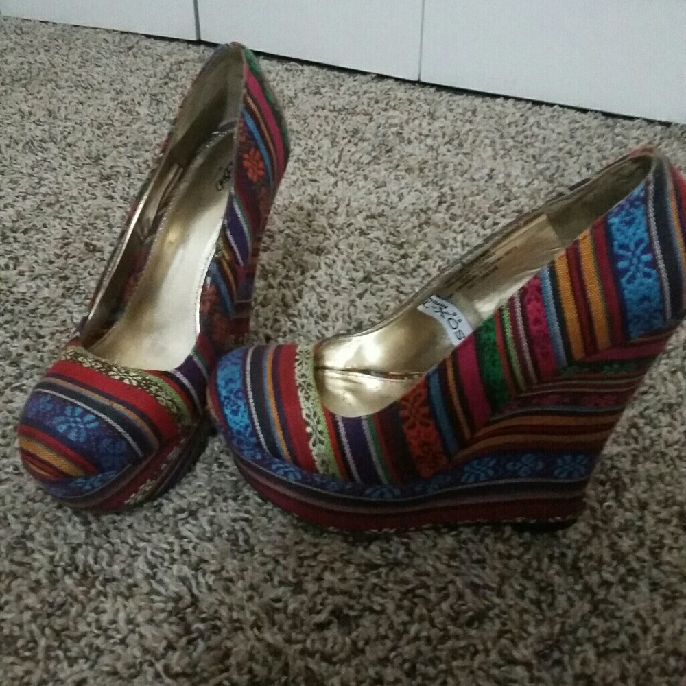 Women's Size 6 Wedges