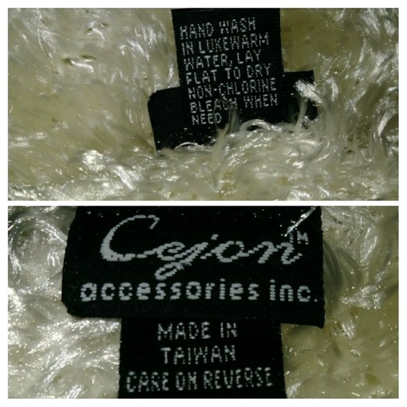 🤍 Plush Winter Scarf #hundredsofscarves - Picture 3 of 4