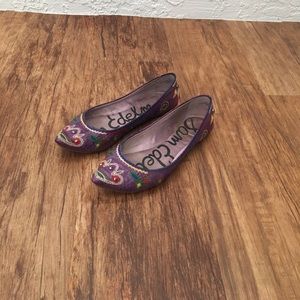Sam Edelman Devon embroidered flats. Size 7