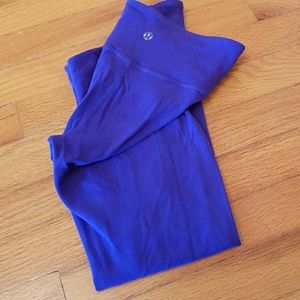 Lululemon wunder under reversible crops