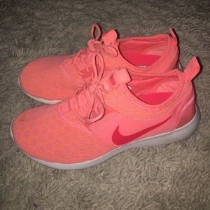 Coral/ Pink Nike Juvenate Sneaker