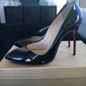 Louboutin Size 9 (Euro 39) Corneille Heels