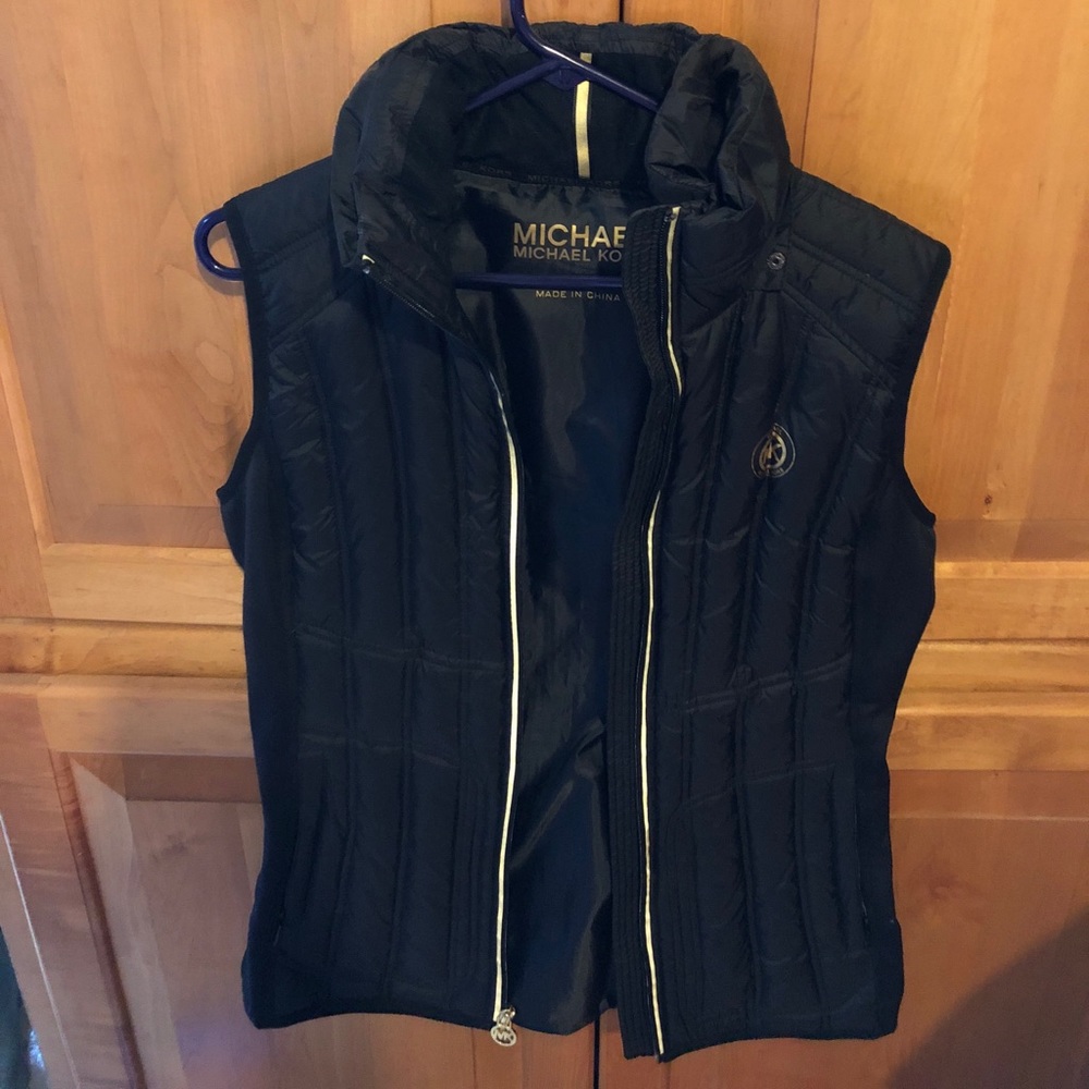 Micheal Kors ladies puffer vest
