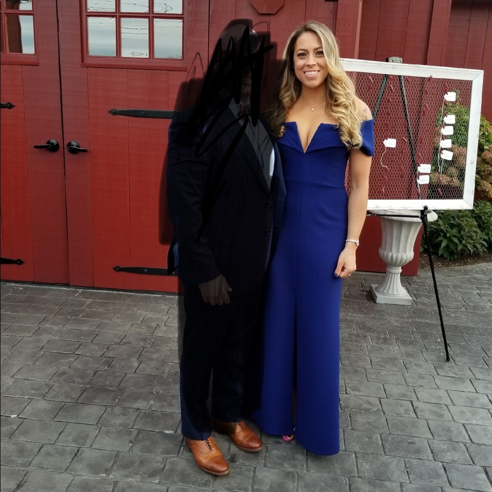 BCBG maxazria Amalie off-shoulder gown