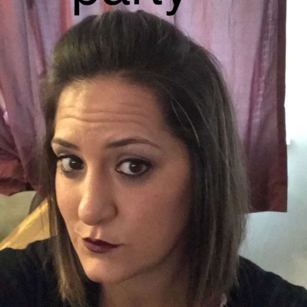 MEET THE POSHER
