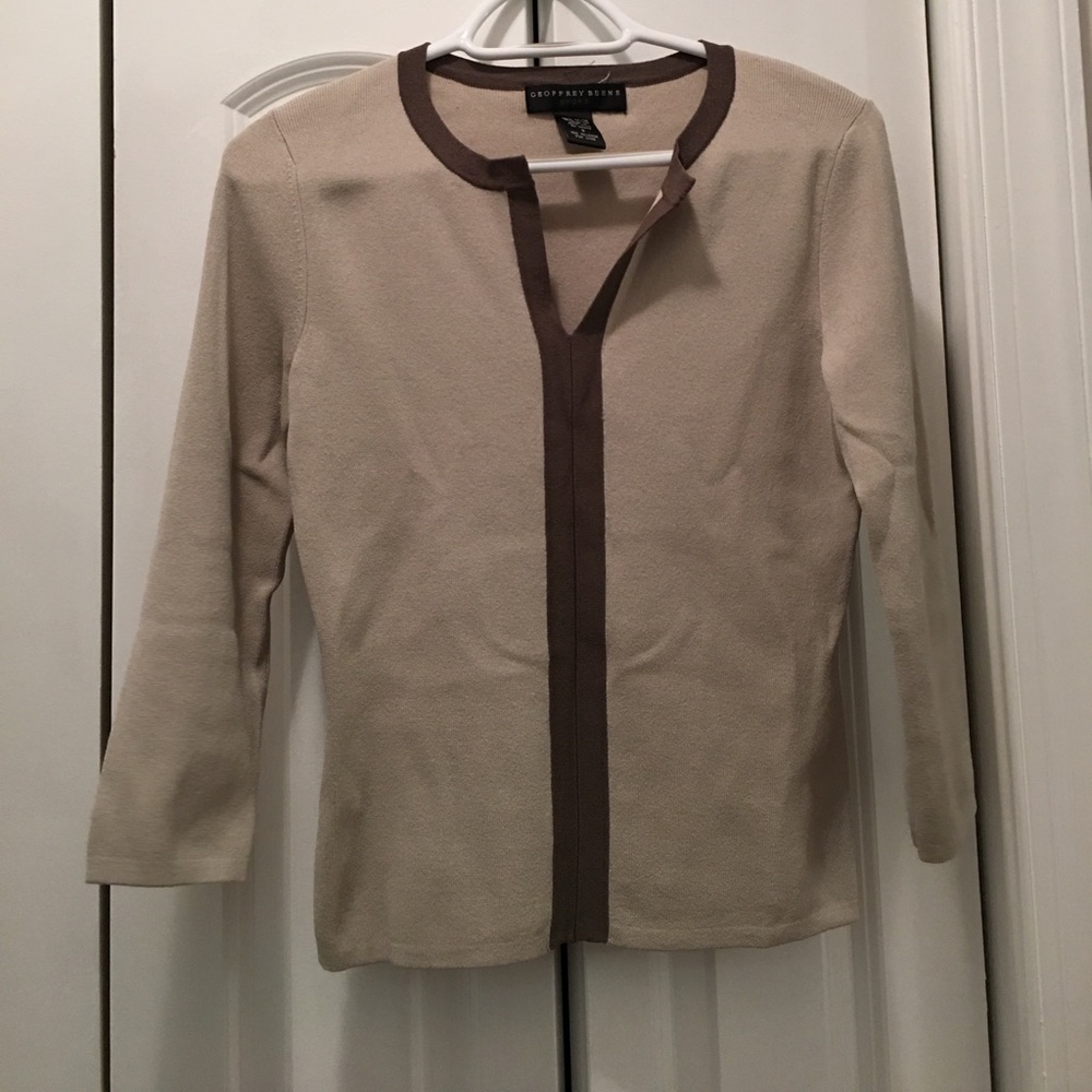 Geoffrey Beene sweater size S