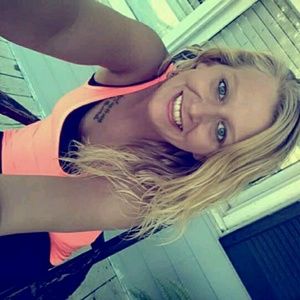 Meet your Posher, Candice