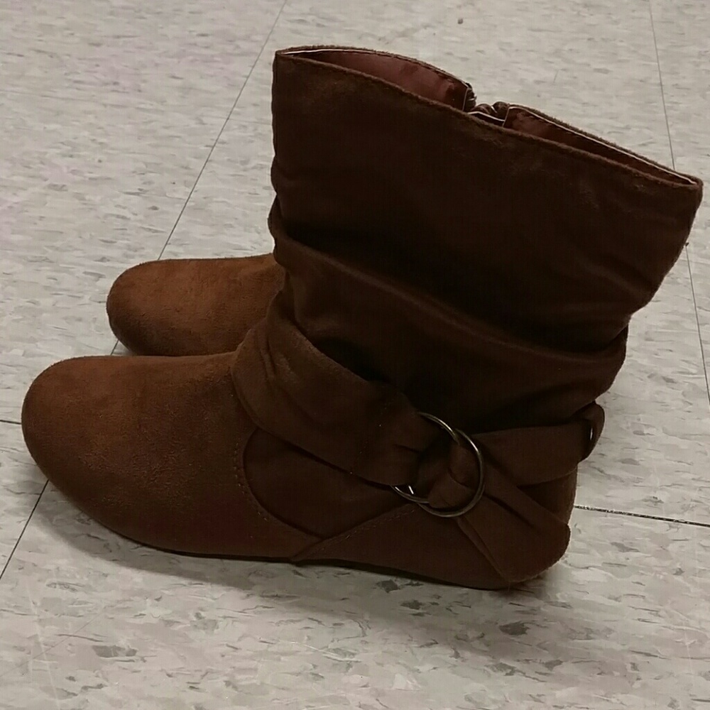 Cute NEW boots