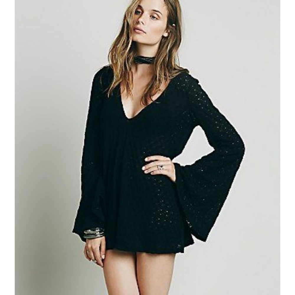 FP Beach Future Icon Tunic Bell Sleeve Top S EUC